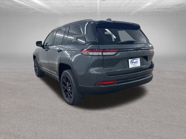 new 2025 Jeep Grand Cherokee car, priced at $38,999