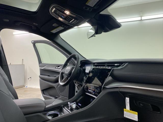 new 2025 Jeep Grand Cherokee car, priced at $48,239