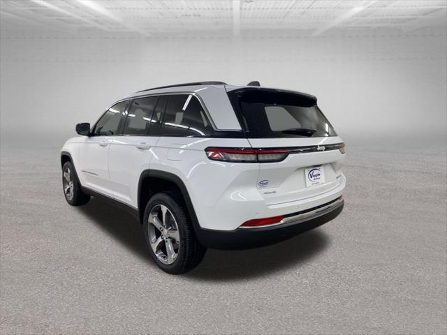 new 2025 Jeep Grand Cherokee car, priced at $48,239