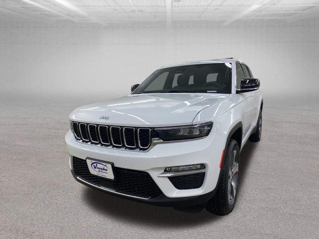 new 2025 Jeep Grand Cherokee car, priced at $46,790