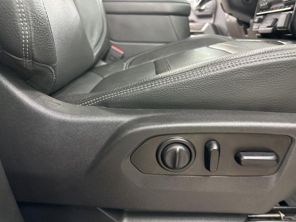 used 2020 GMC Sierra 1500 car, priced at $38,799