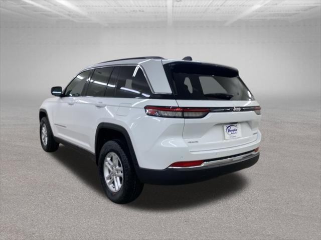 new 2024 Jeep Grand Cherokee car, priced at $35,393