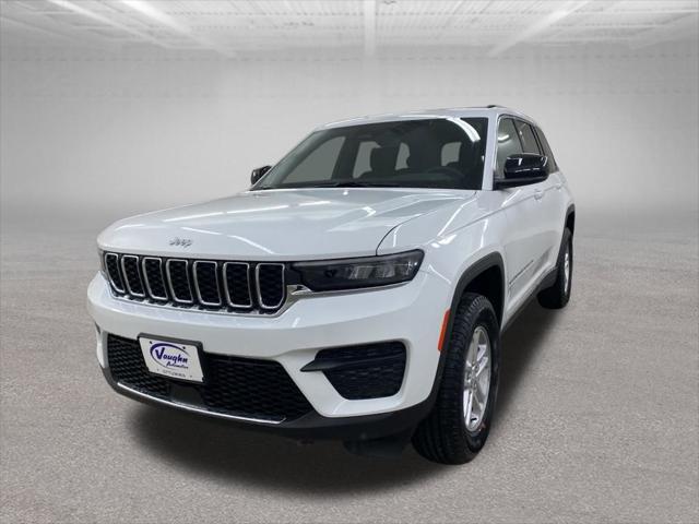 new 2024 Jeep Grand Cherokee car, priced at $35,393