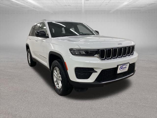 new 2024 Jeep Grand Cherokee car, priced at $35,393