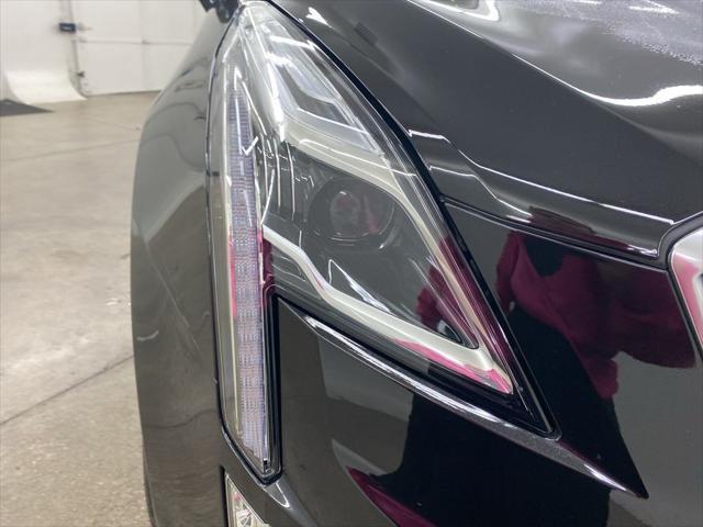 used 2020 Cadillac XT5 car, priced at $30,799