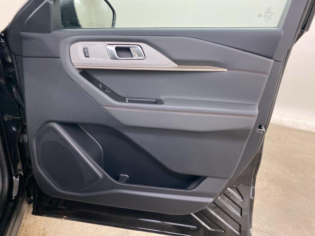 new 2025 Ford Explorer car, priced at $43,349