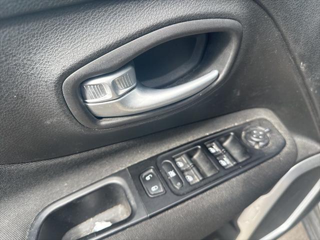 used 2020 Jeep Renegade car, priced at $17,373