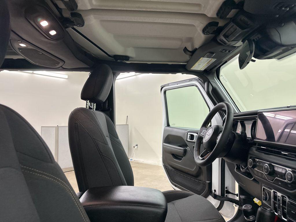 used 2024 Jeep Wrangler car, priced at $35,299