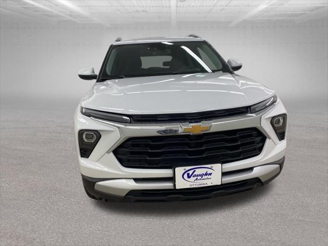 new 2025 Chevrolet TrailBlazer car, priced at $26,634