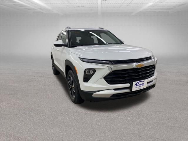 new 2025 Chevrolet TrailBlazer car, priced at $26,634