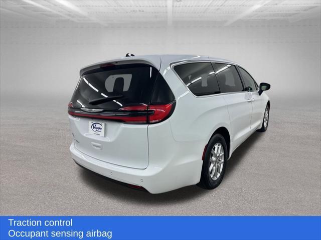 used 2023 Chrysler Pacifica car, priced at $29,499