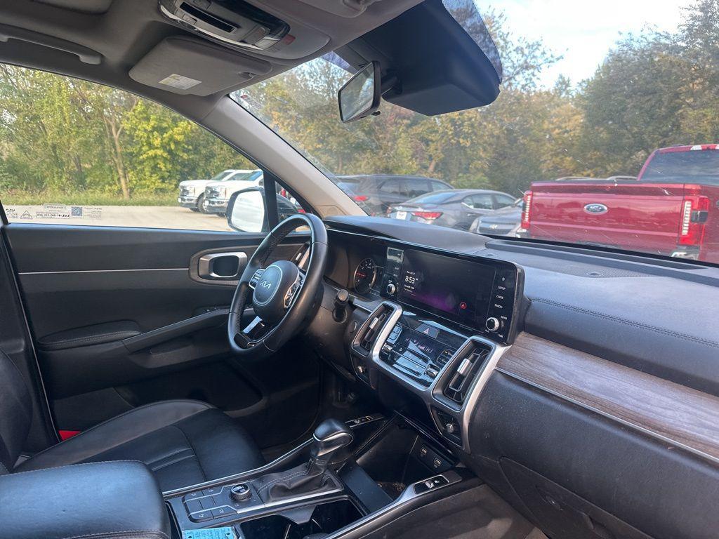 used 2022 Kia Sorento car, priced at $17,999