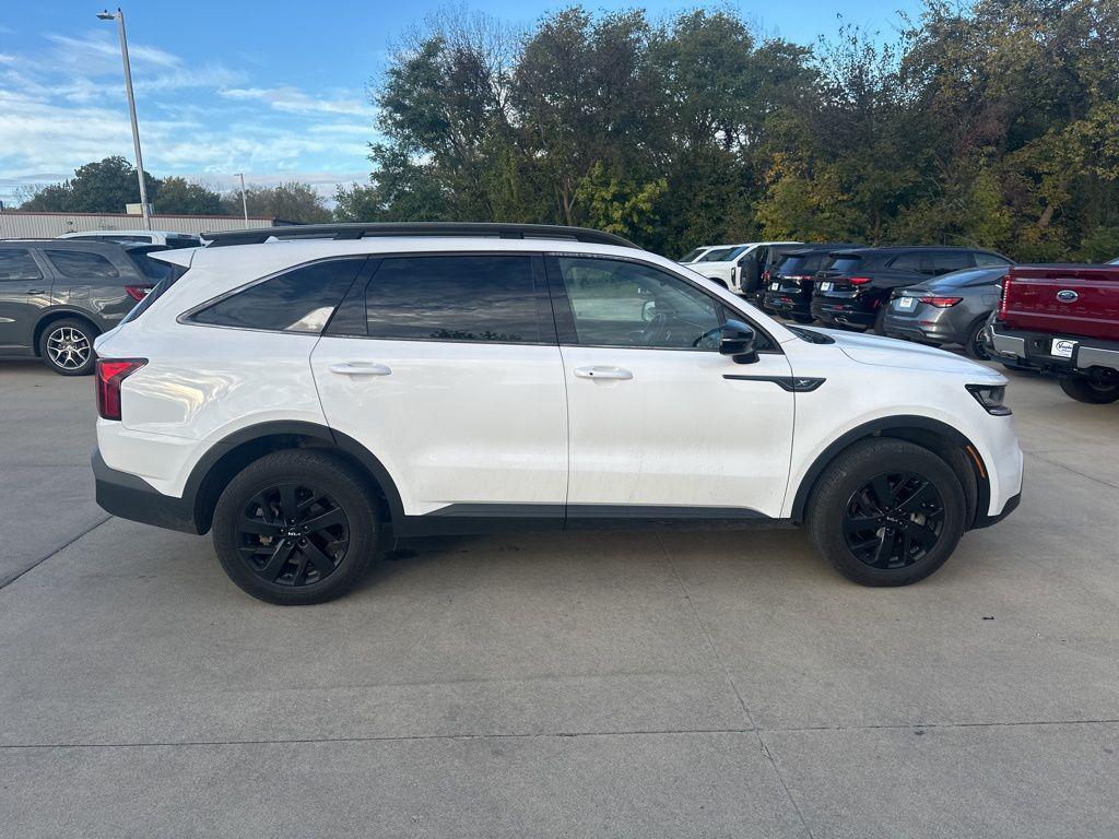 used 2022 Kia Sorento car, priced at $17,999