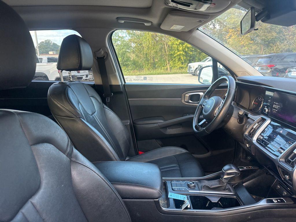 used 2022 Kia Sorento car, priced at $17,999