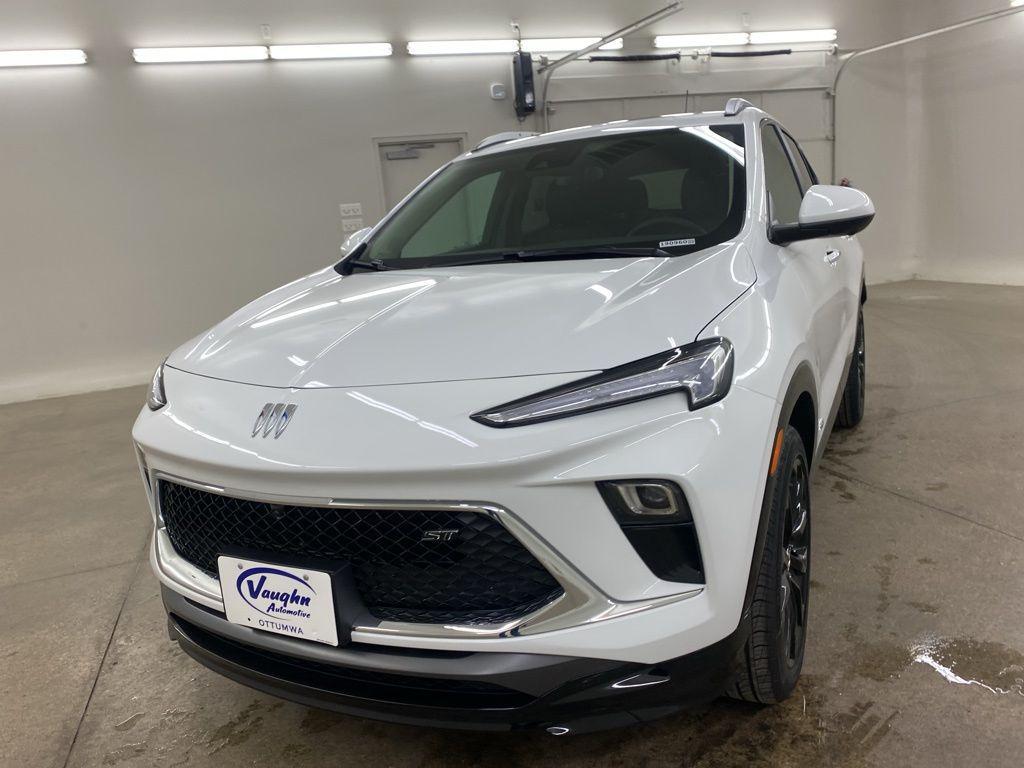 new 2025 Buick Encore GX car, priced at $26,899