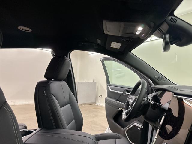 new 2025 GMC Acadia car, priced at $46,749
