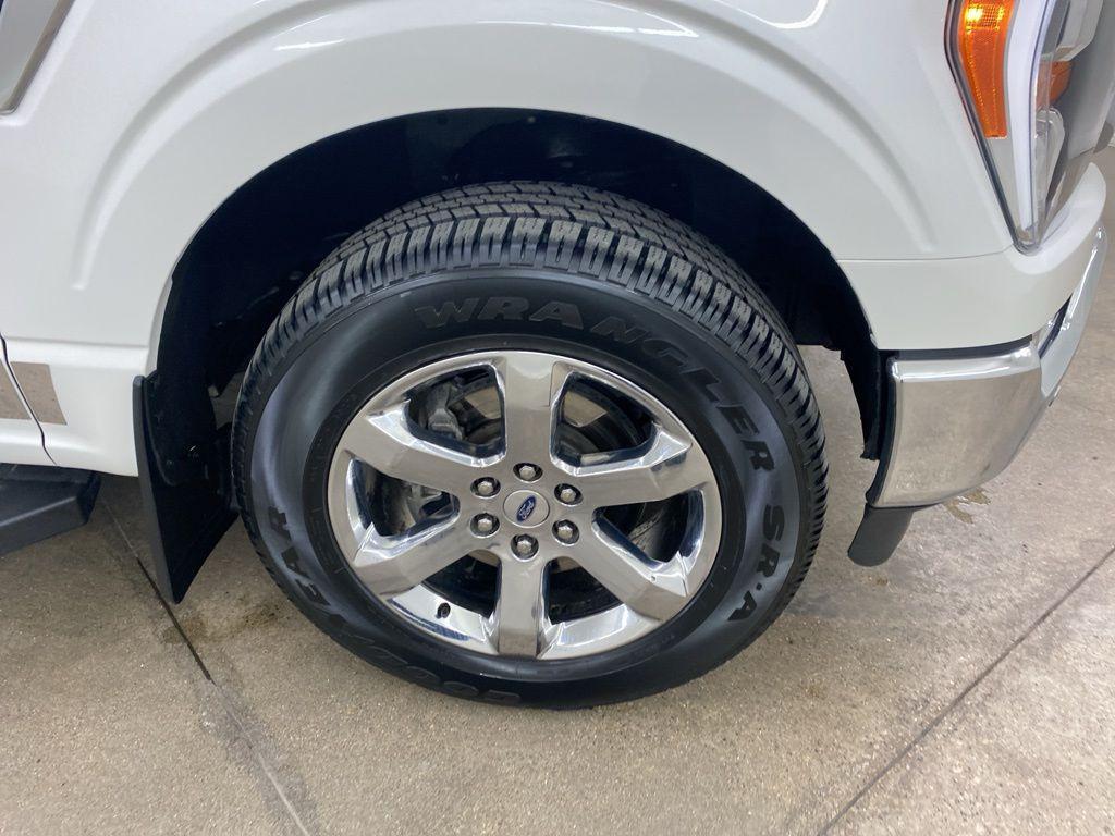 used 2021 Ford F-150 car, priced at $31,699