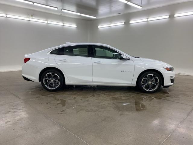 new 2025 Chevrolet Malibu car, priced at $26,099