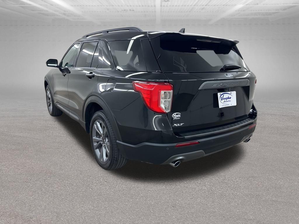 used 2022 Ford Explorer car, priced at $29,999