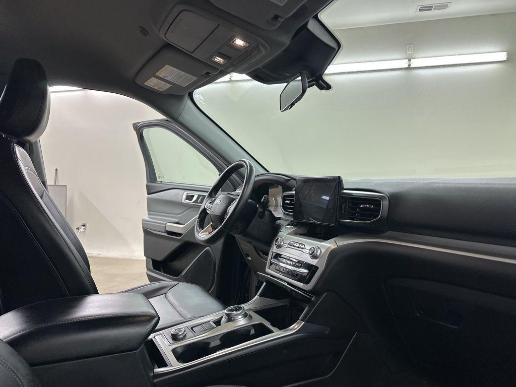 used 2022 Ford Explorer car, priced at $29,999