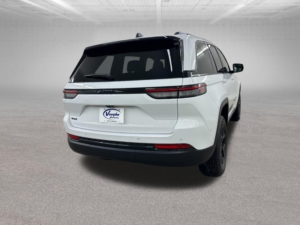 new 2025 Jeep Grand Cherokee car, priced at $39,471