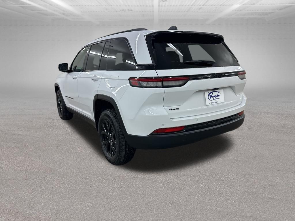 new 2025 Jeep Grand Cherokee car, priced at $39,471