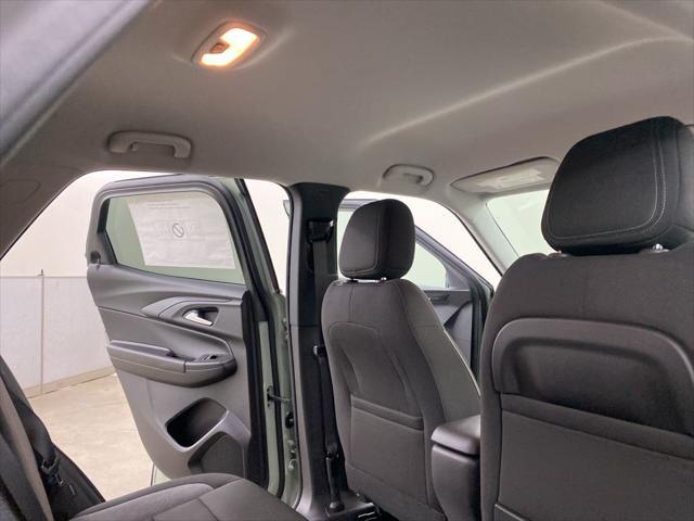 new 2025 Chevrolet TrailBlazer car, priced at $27,334
