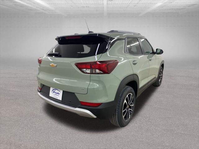 new 2025 Chevrolet TrailBlazer car, priced at $27,334