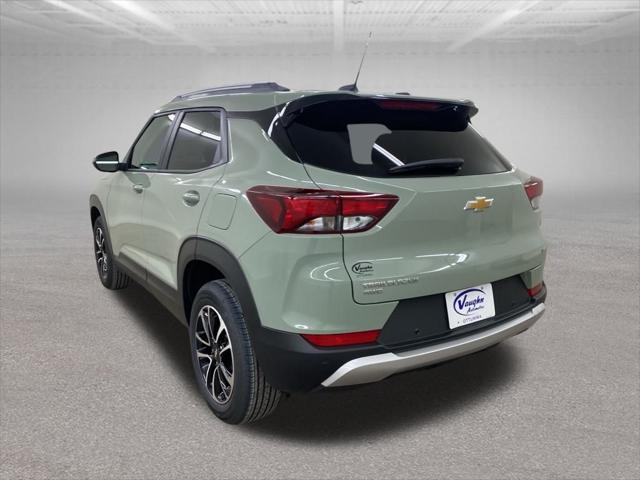 new 2025 Chevrolet TrailBlazer car, priced at $27,334