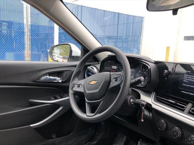 new 2025 Chevrolet Trax car, priced at $23,185