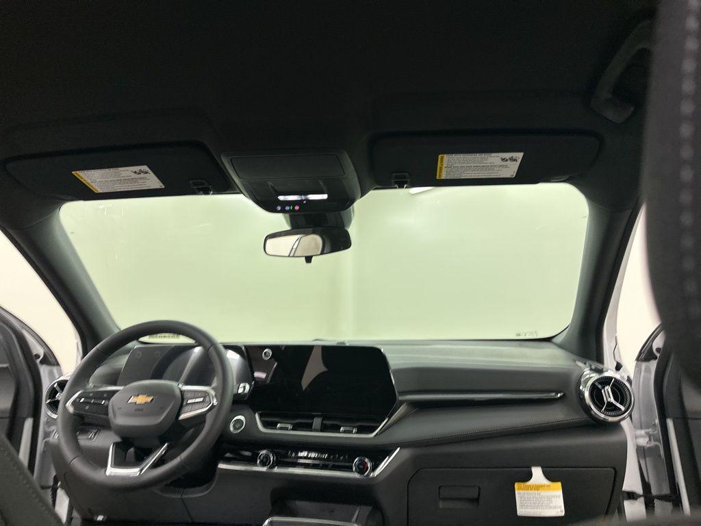 new 2026 Chevrolet Equinox car, priced at $27,407