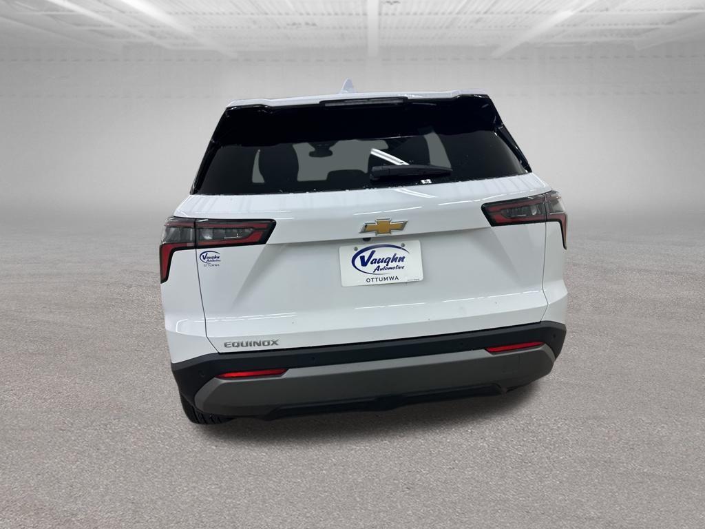 new 2026 Chevrolet Equinox car, priced at $27,407