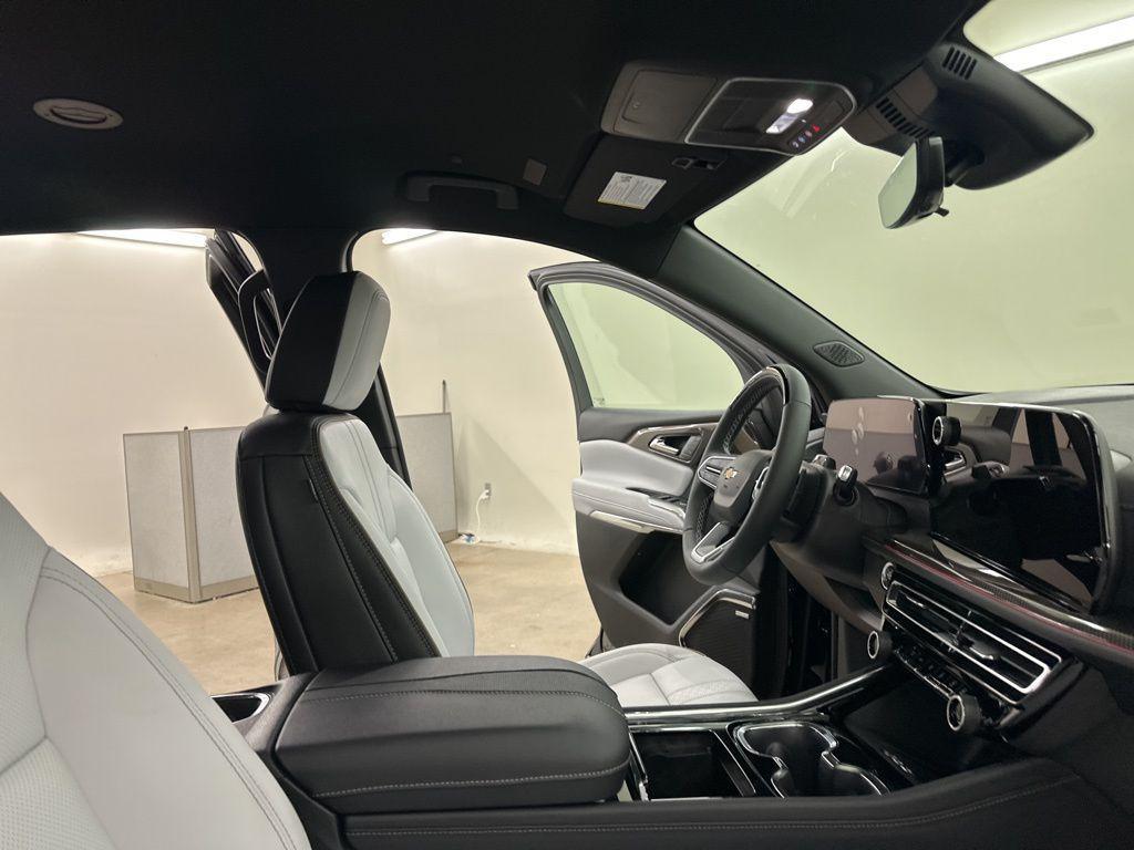 new 2026 Chevrolet Traverse car, priced at $56,369