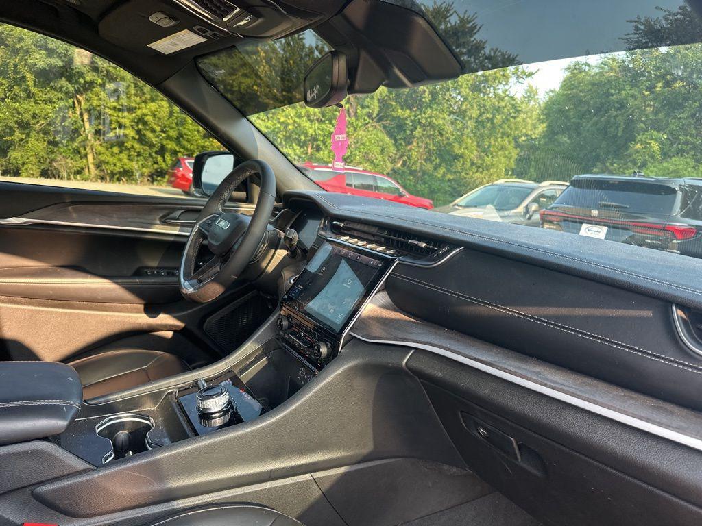 used 2024 Jeep Grand Cherokee L car, priced at $38,999