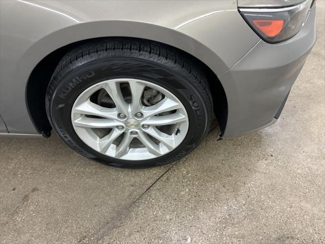 used 2017 Chevrolet Malibu car, priced at $6,500