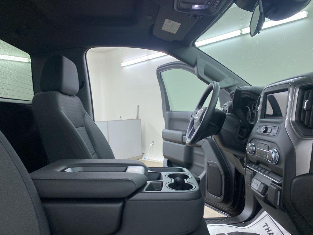 new 2024 GMC Sierra 1500 car, priced at $41,649