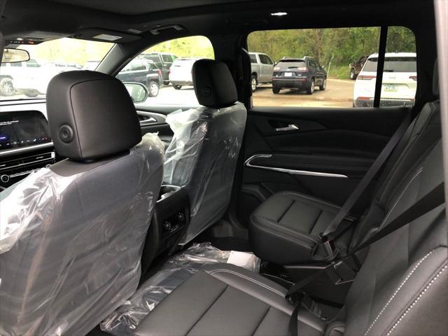 new 2025 Chevrolet Traverse car, priced at $47,195