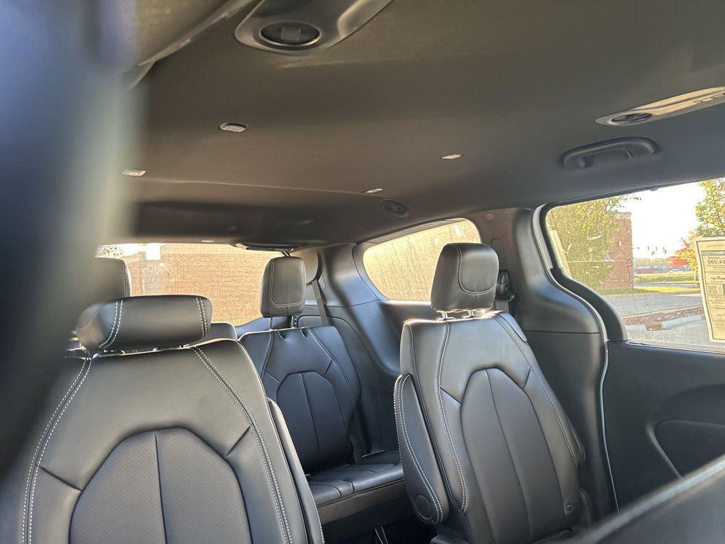 new 2026 Chrysler Pacifica car, priced at $44,384