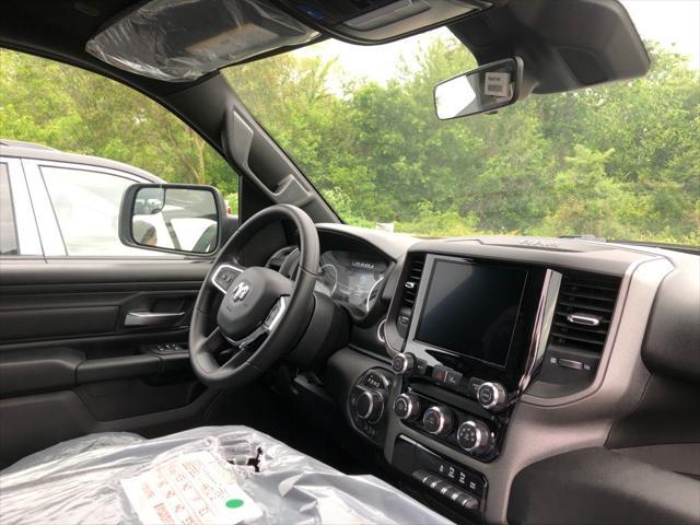 new 2025 Ram 1500 car, priced at $48,686