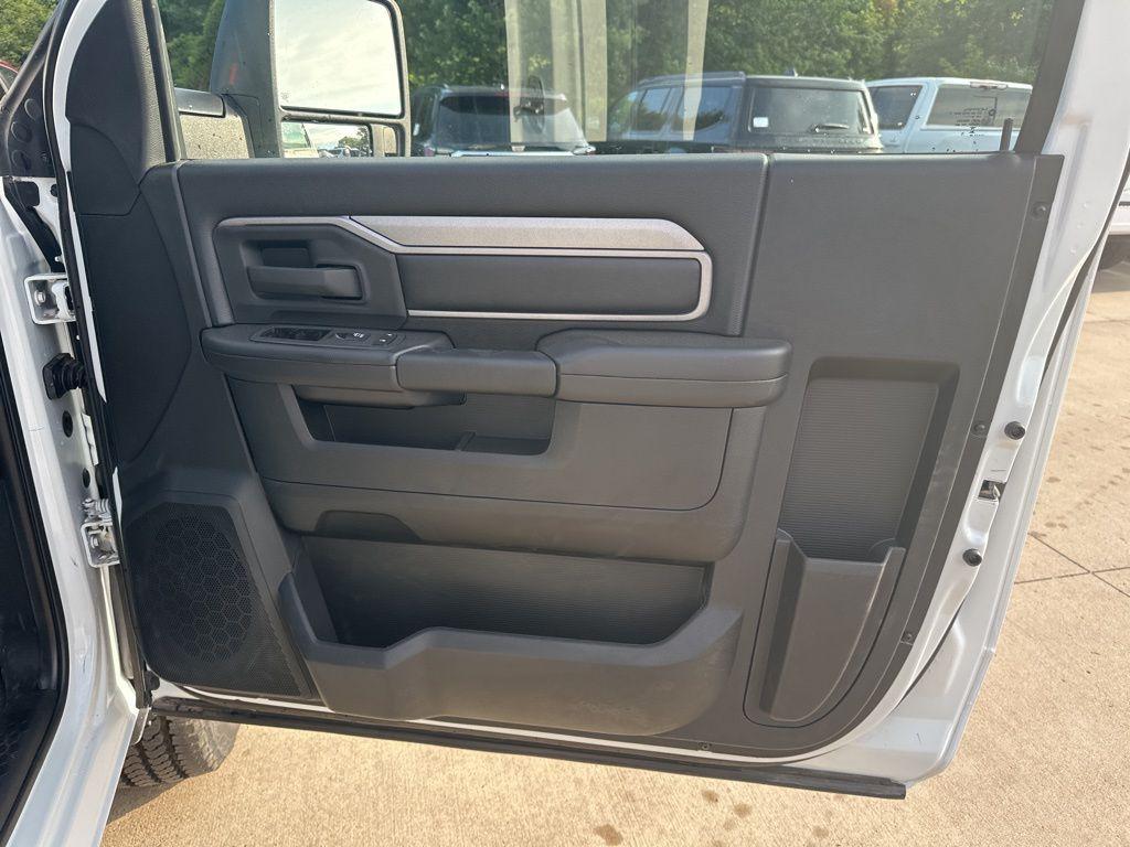 new 2024 Ram 2500 car, priced at $52,999