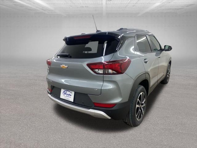 new 2025 Chevrolet TrailBlazer car, priced at $27,434