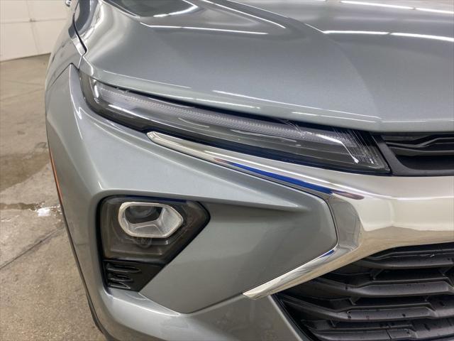new 2025 Chevrolet TrailBlazer car, priced at $27,434