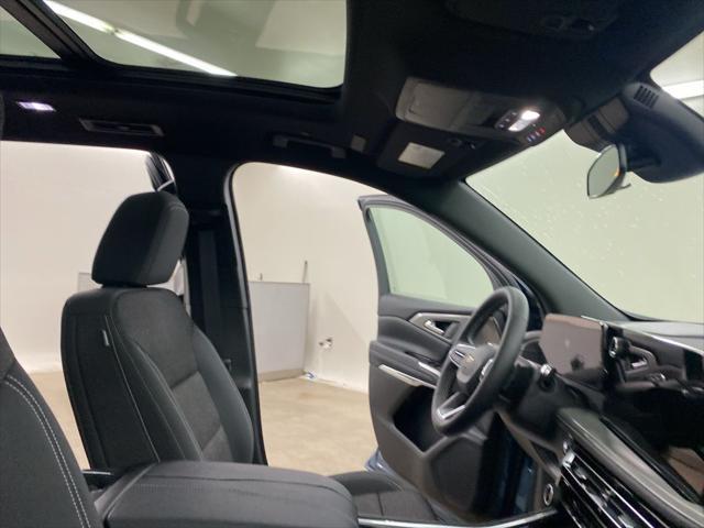 new 2025 Chevrolet Traverse car, priced at $45,595