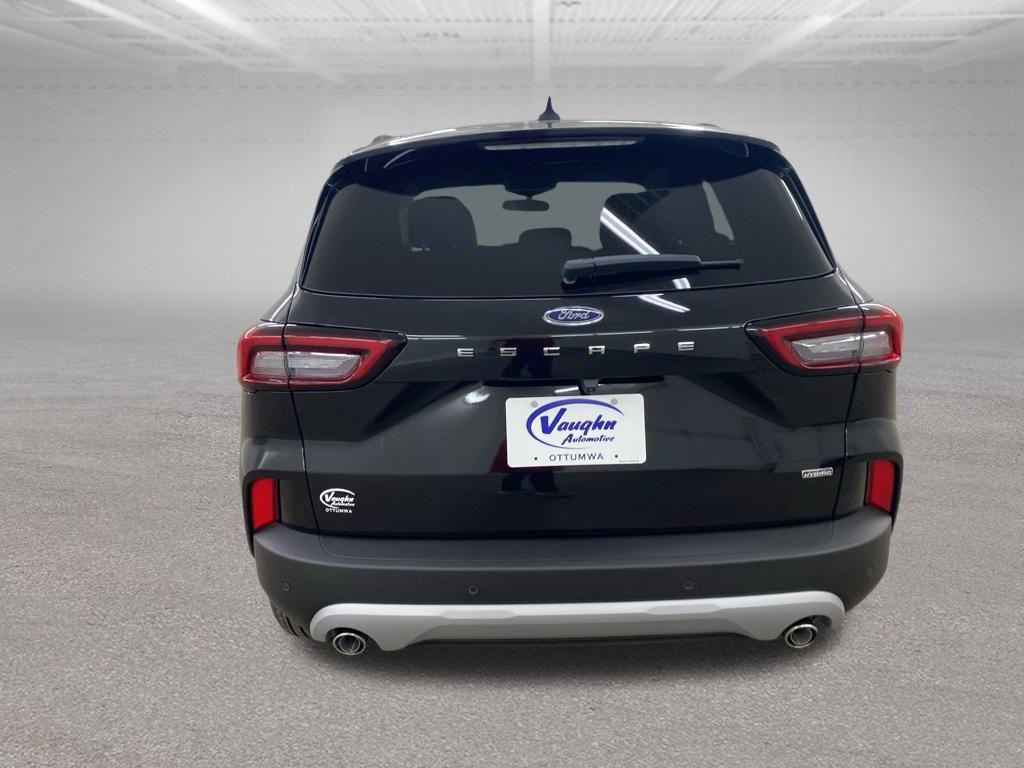 new 2025 Ford Escape PHEV car, priced at $29,099