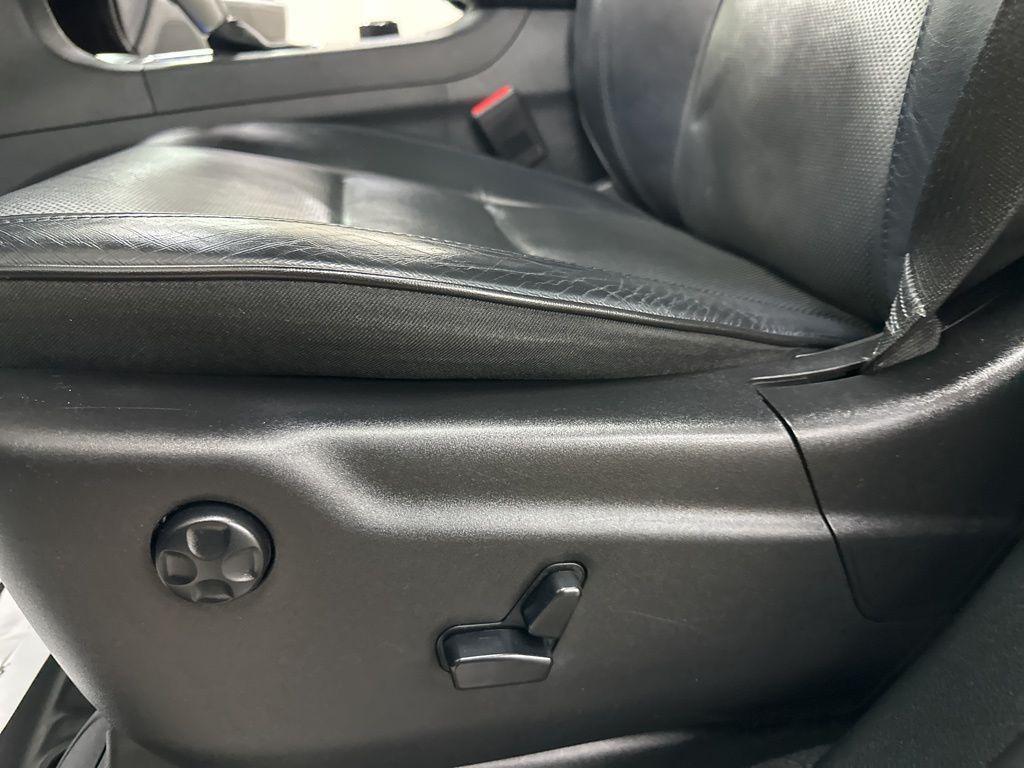 used 2018 Jeep Grand Cherokee car, priced at $21,999