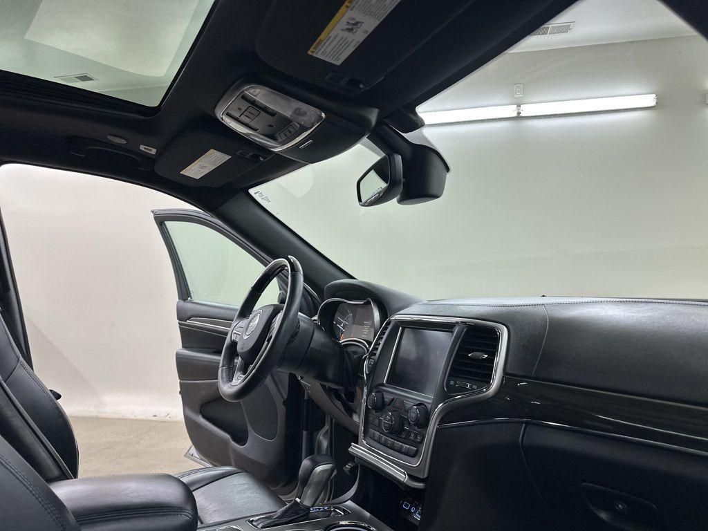 used 2018 Jeep Grand Cherokee car, priced at $21,999