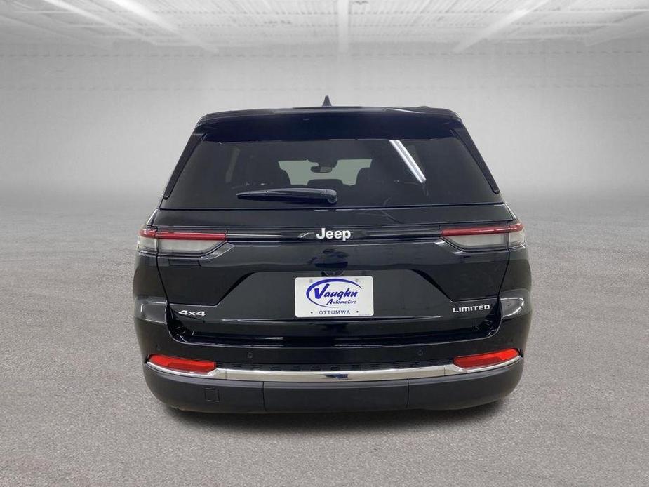 new 2024 Jeep Grand Cherokee car, priced at $42,796