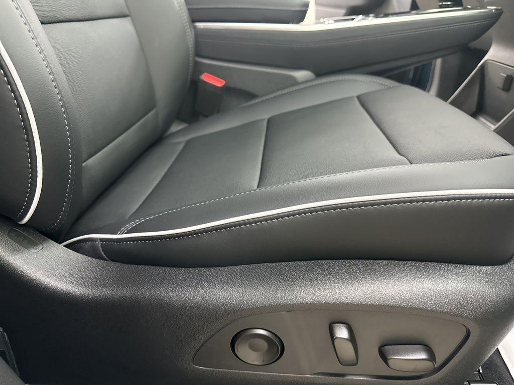 new 2026 Buick Enclave car, priced at $48,261