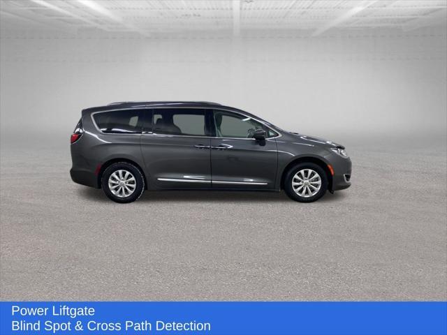 used 2019 Chrysler Pacifica car, priced at $13,309