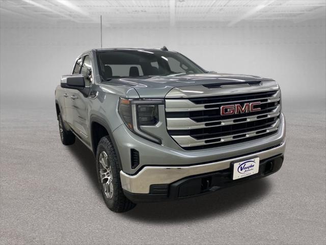 new 2025 GMC Sierra 1500 car, priced at $47,605